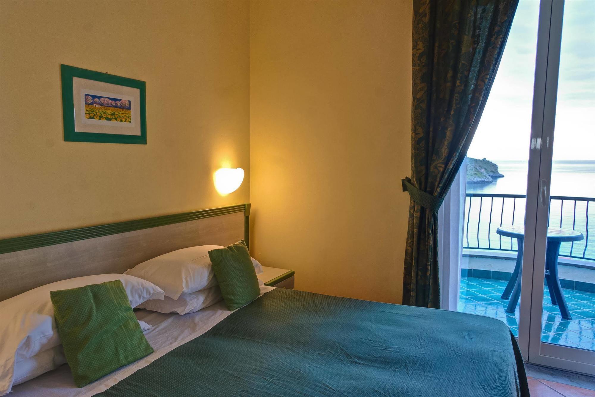 Best Western Hotel La Conchiglia بالينورو المظهر الخارجي الصورة