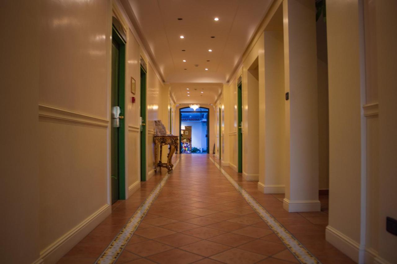 Best Western Hotel La Conchiglia بالينورو المظهر الخارجي الصورة